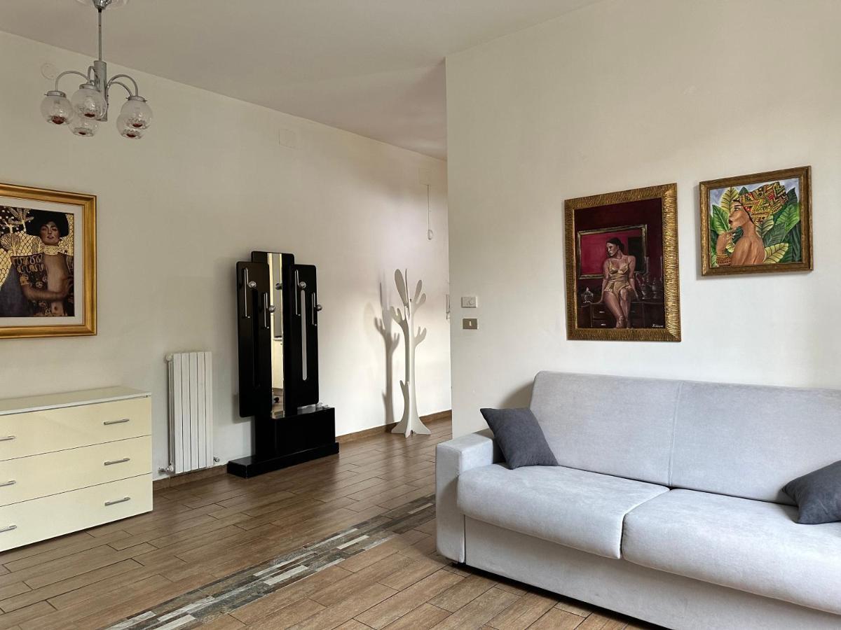 Cosenza Savoia 16 Apartment Bagian luar foto