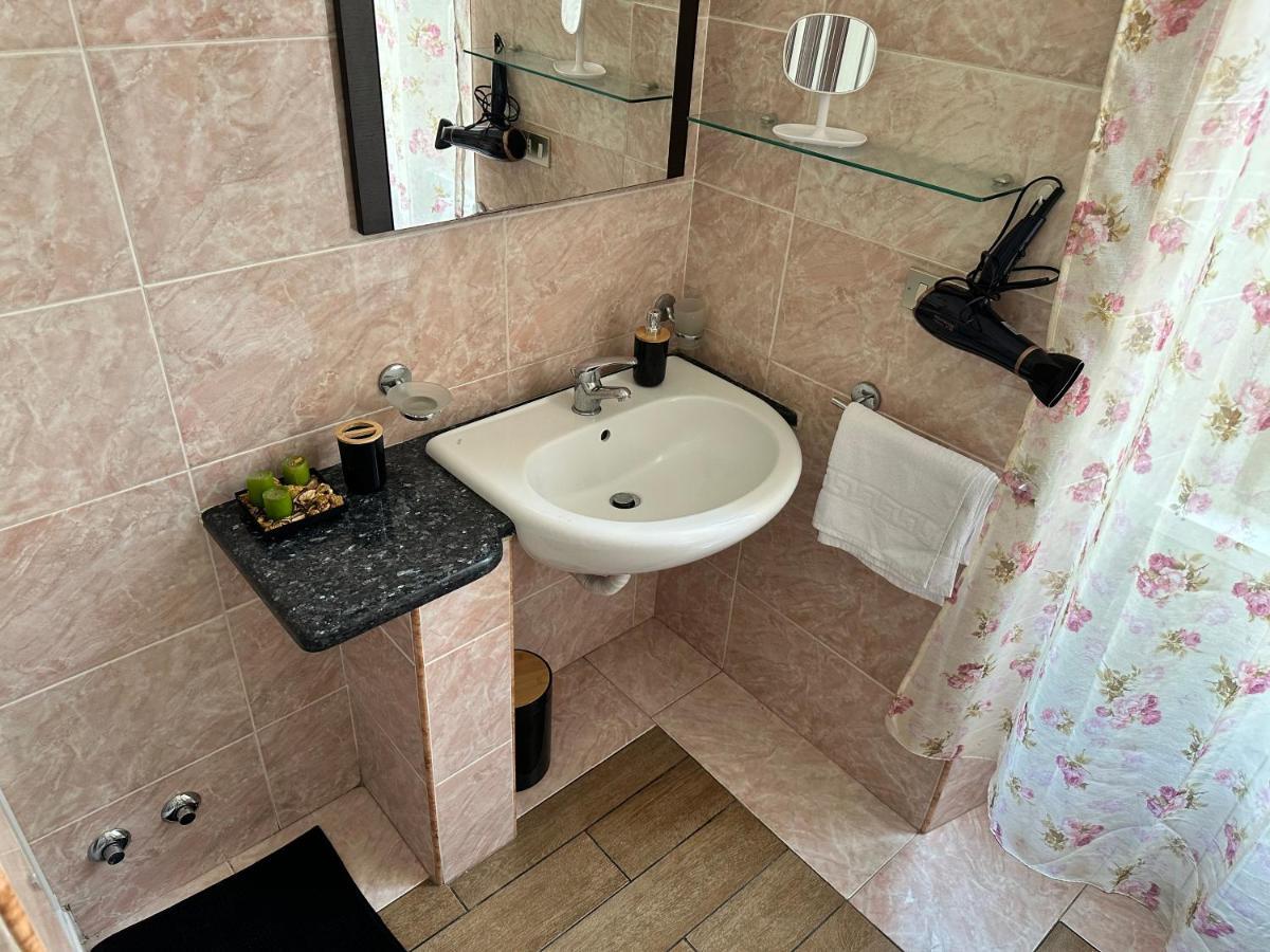 Cosenza Savoia 16 Apartment Bagian luar foto